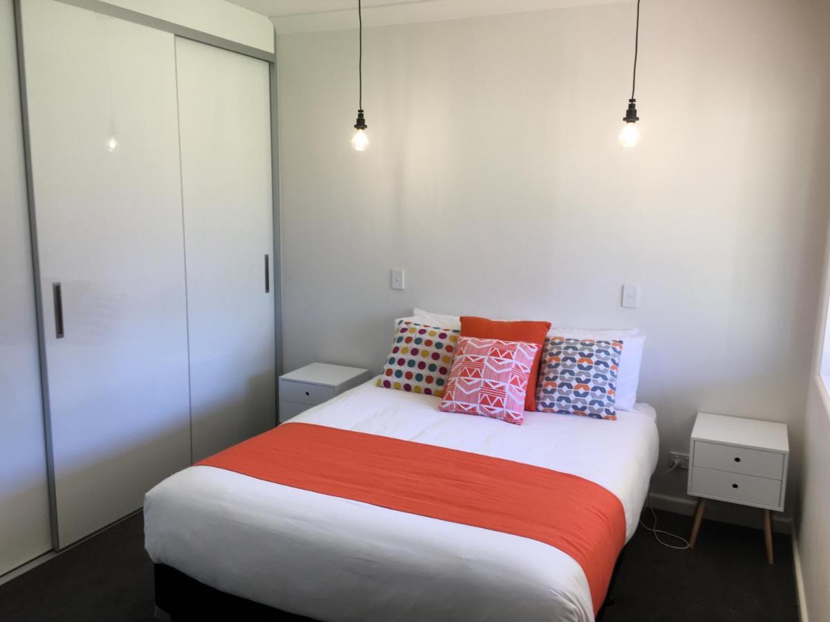 Sturt Motel Броукън Хил Екстериор снимка
