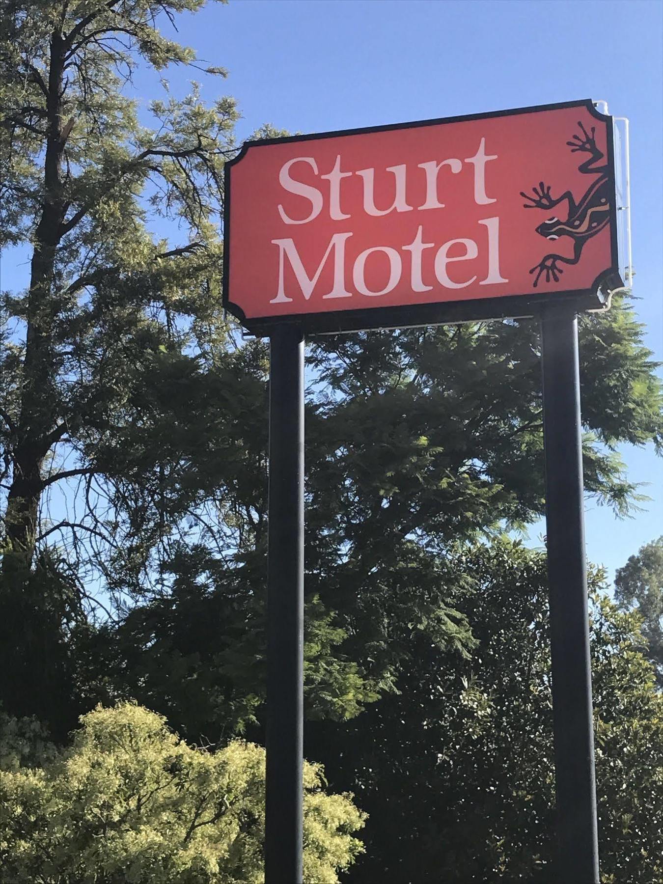 Sturt Motel Броукън Хил Екстериор снимка