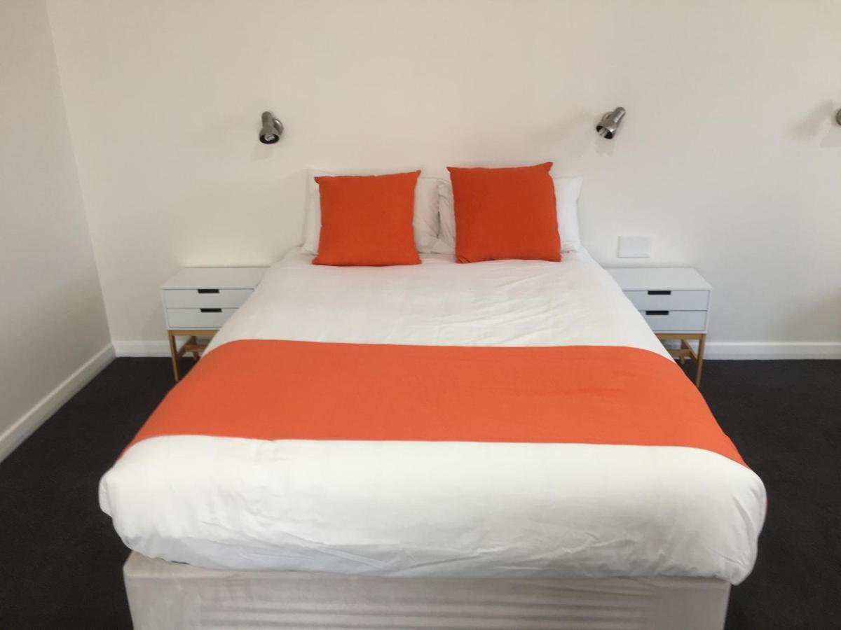 Sturt Motel Броукън Хил Екстериор снимка